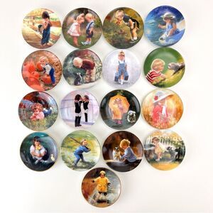 Lot Of 17 Vintage Donald Zolan Mini Plates Pemberton & Oaks